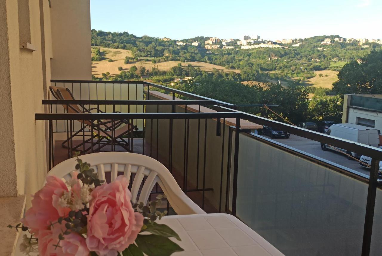 Appartamento Colleverde Ancona Exterior photo